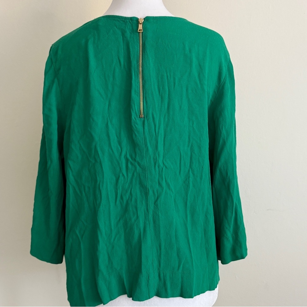 Sam & Lavi Green Blouse. Rayon. Size Medium Petite - Picture 7 of 10